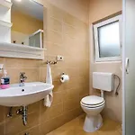 Stunning In With Wifi Apartmán